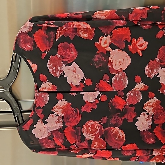 💕BCBGENERATION💕 Double Tiered A Line Dres ~ Black Combo Floral Print Large NWT - Picture 8 of 15